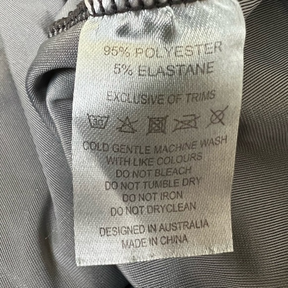 SASKI Collection Shiny Gray Full Zip Velour Athletic Jacket - Size Medium - Picture 10 of 10
